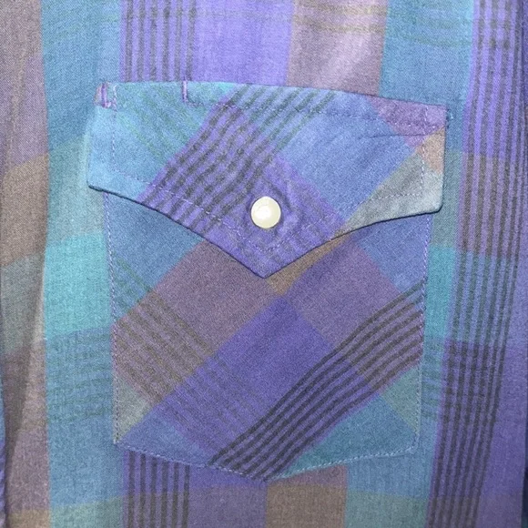 Northern Plains Men's Western Shirt with Pearl Snaps - Picture 4 of 6